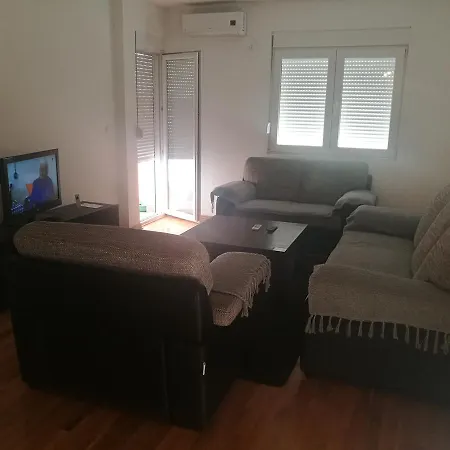 Apartman Ana * Подгориця